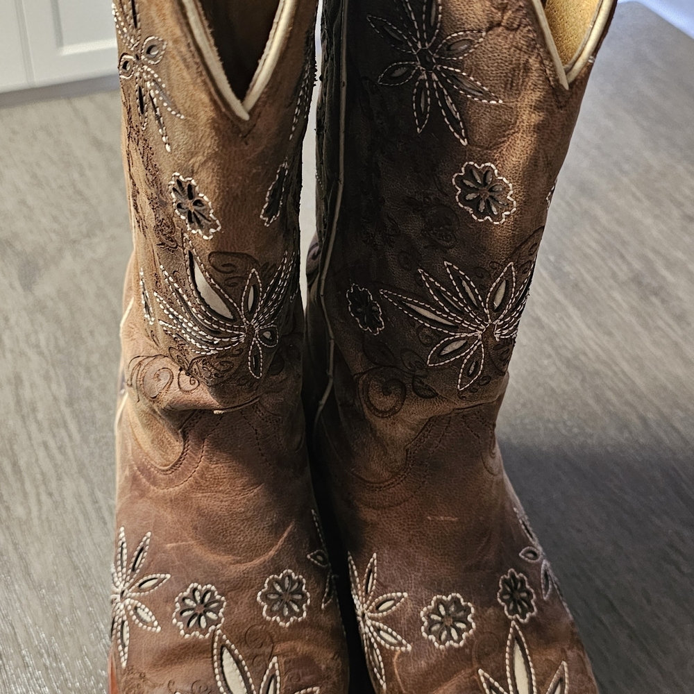 Shyanne Brown Embroidered Western Boots - image 1
